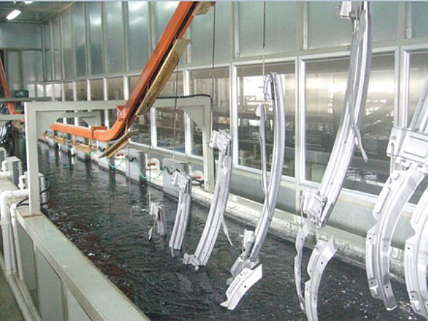 電泳設備的優(yōu)越性能體現，看完我全明白了！！